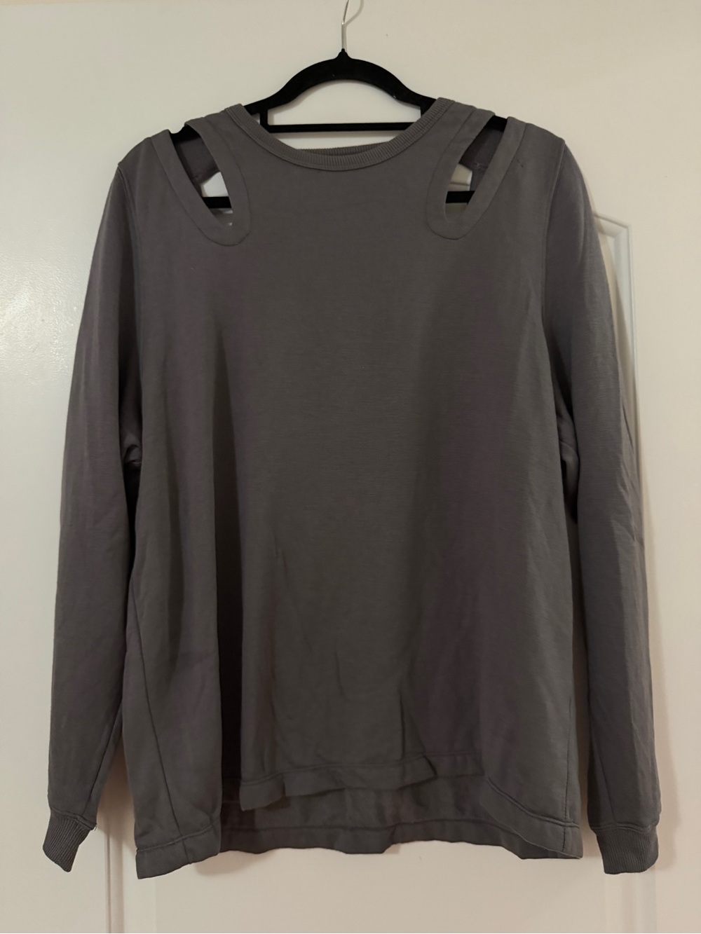 JoyLab Charcoal Cutout Shoulder Long-Sleeve Sweatshirt